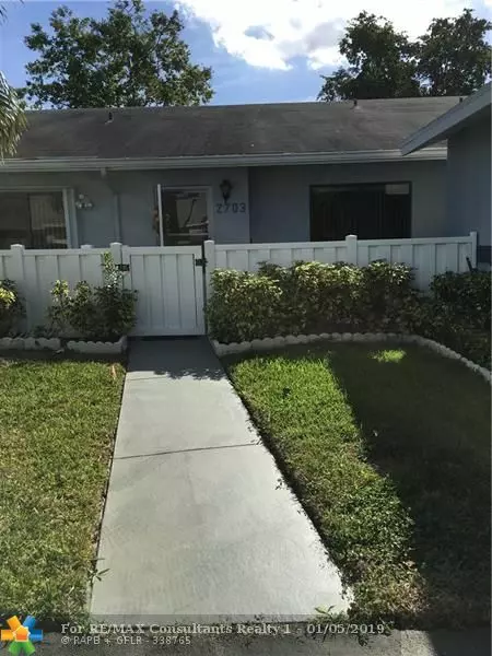 West Palm Beach, FL 33415,2641 W Gately Dr  #2703