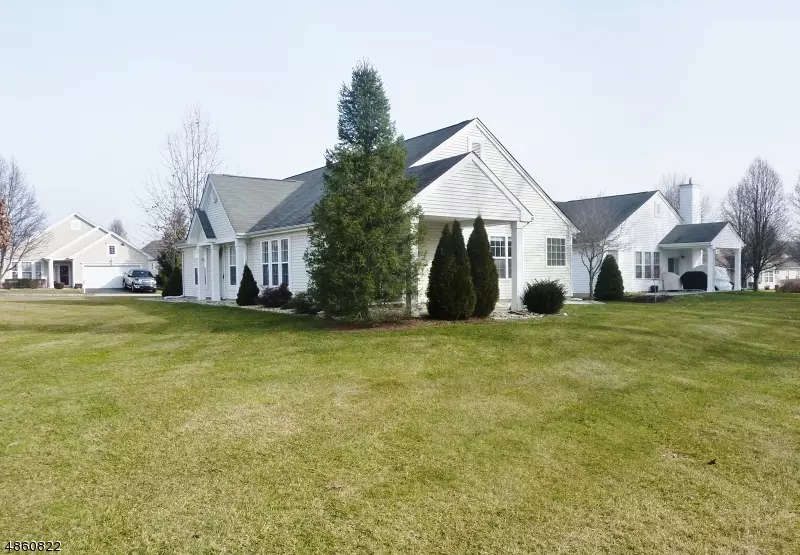 30 VICTORIA DR, White Twp., NJ 07823