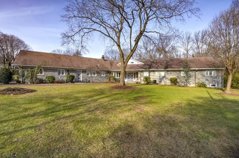 360 SUNSET RD, Pequannock Twp., NJ 07444