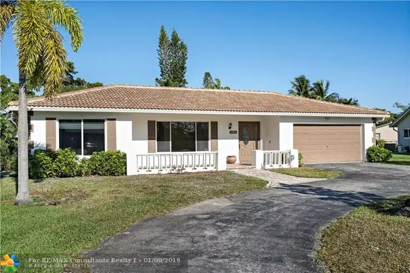 10701 NW 43rd Ct, Coral Springs, FL 33065