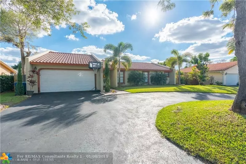 8300 NW 14th Ct, Coral Springs, FL 33071