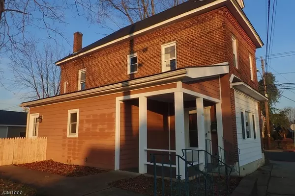 43 N 7TH AVE, Manville Boro, NJ 08835