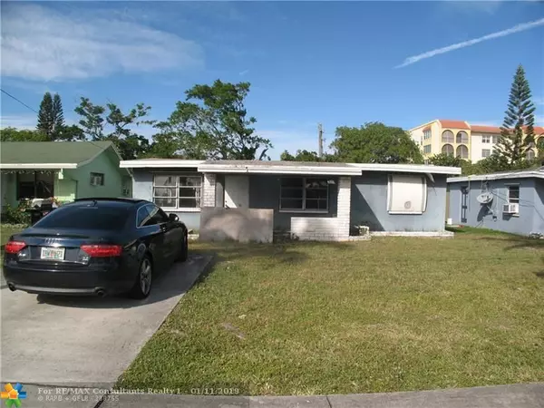 225 NE 15th Ter, Boca Raton, FL 33432