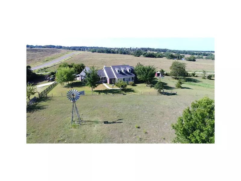 8990 Little Bird Lane, Navasota, TX 77868