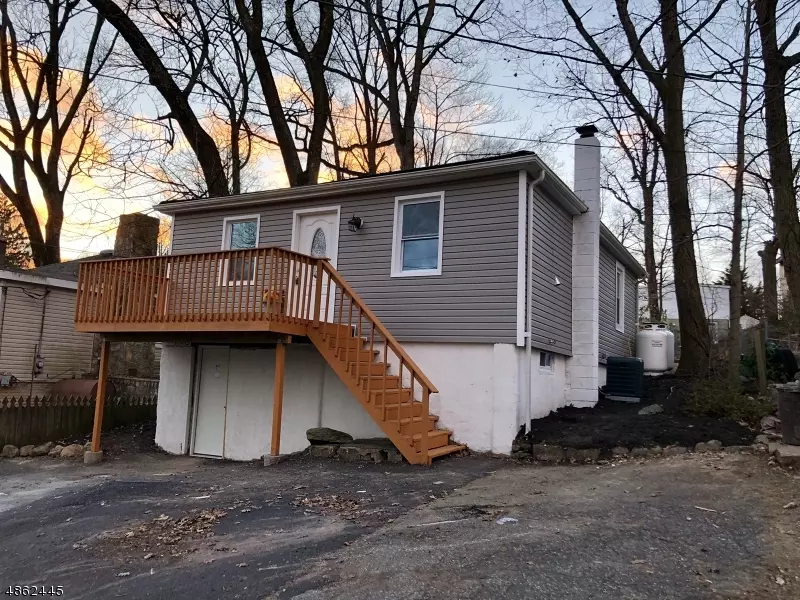Hopatcong Boro, NJ 07843,8 BUCKNELL TRL