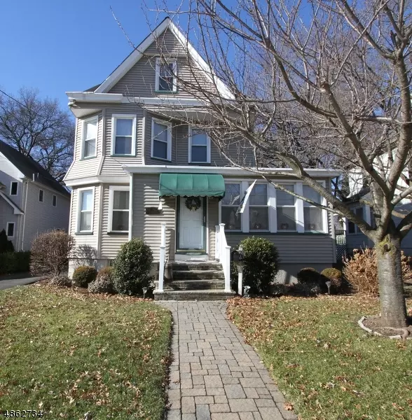 18 WASHINGTON AVE, Hawthorne Boro, NJ 07506