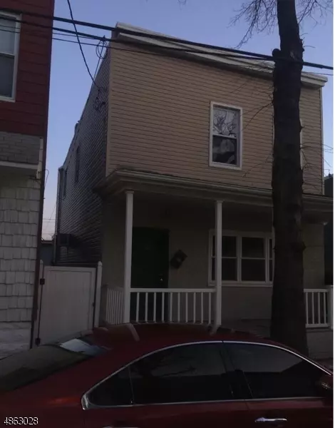 12 MEADOW ST, Bayonne City, NJ 07002