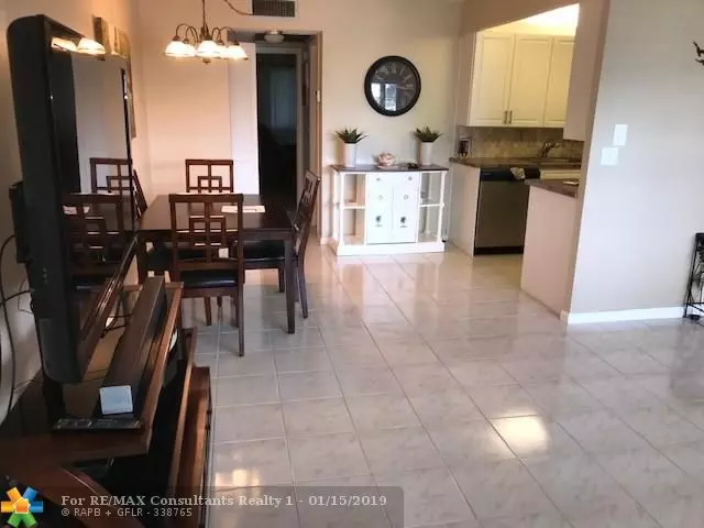 Deerfield Beach, FL 33442,1008 Newport G  #1008