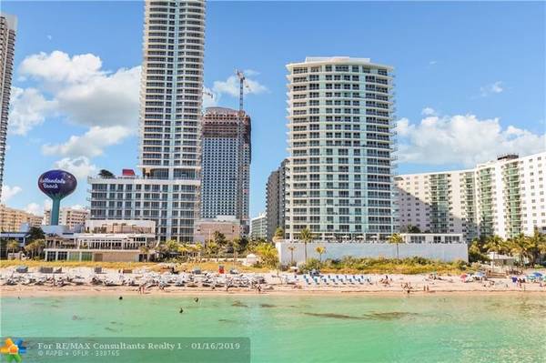 Hollywood, FL 33019,4001 S Ocean Dr  #16M