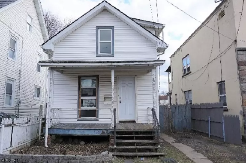 36 RACE ST, North Plainfield Boro, NJ 07060