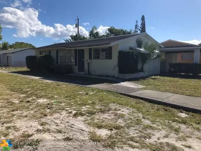 1632 N L St, Lake Worth, FL 33460