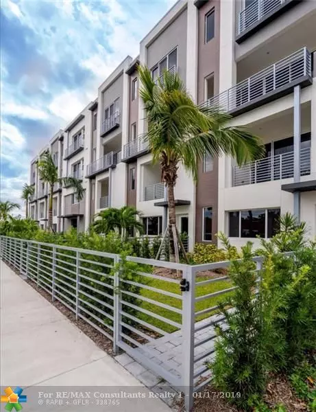 1045 NE 18th Ave  #305, Fort Lauderdale, FL 33304