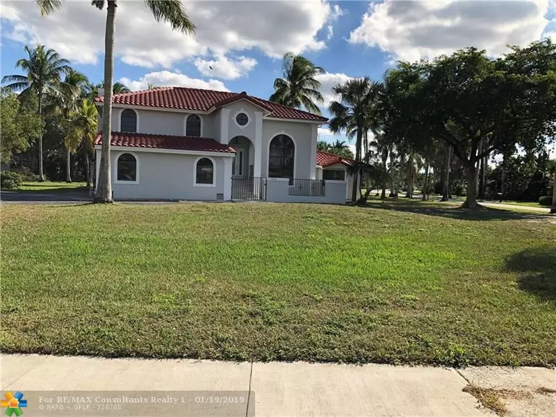 13840 Chatham Pl, Davie, FL 33325