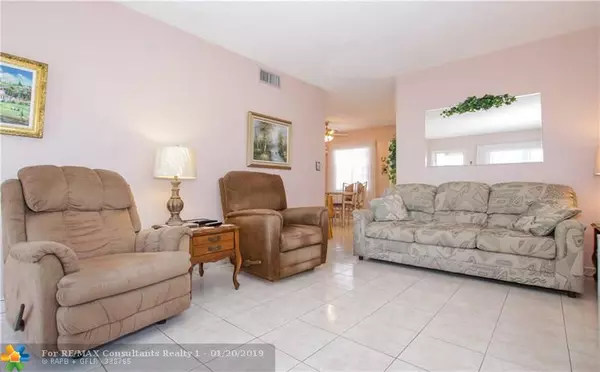 Lauderhill, FL 33313,4310 NW 12th Ct  #301