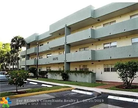 6075 SABAL PALM BL  #212, Tamarac, FL 33319