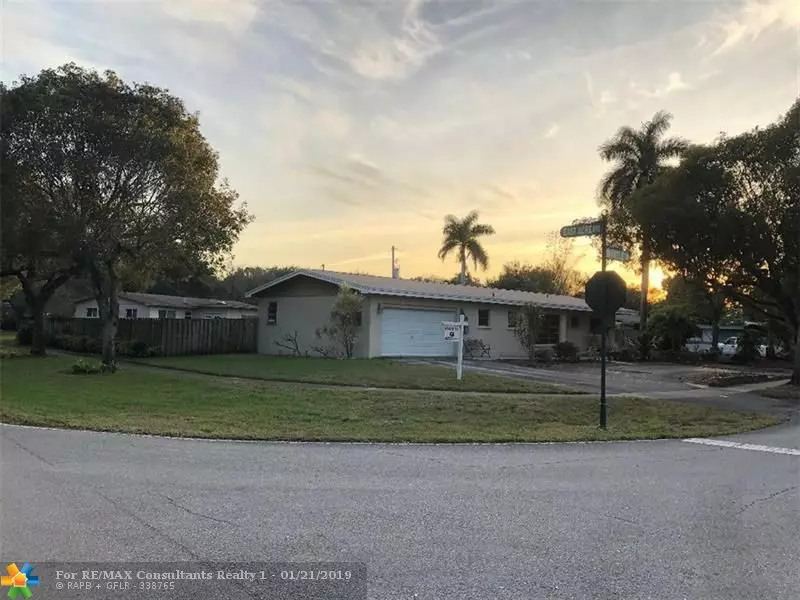 5300 Myrtle Ter, Plantation, FL 33317