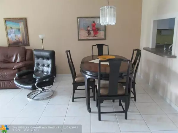 Lauderdale Lakes, FL 33319,5102 NW 36th St  #410