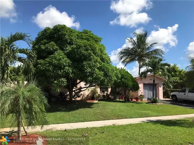 7811 NW 44th Ct, Lauderhill, FL 33351