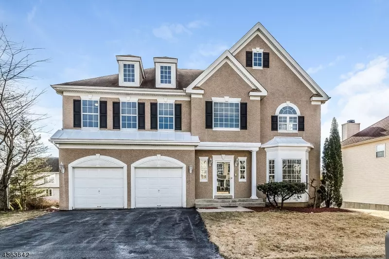 Lopatcong Twp., NJ 08865,347 STONEHENGE DR