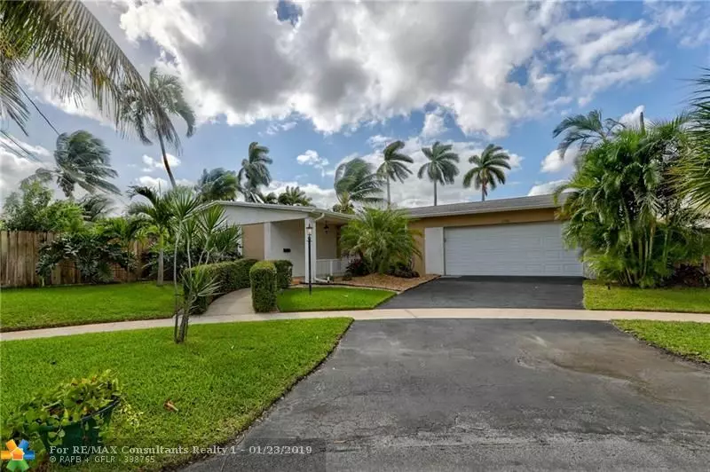 5780 SW 17th Ct, Plantation, FL 33317