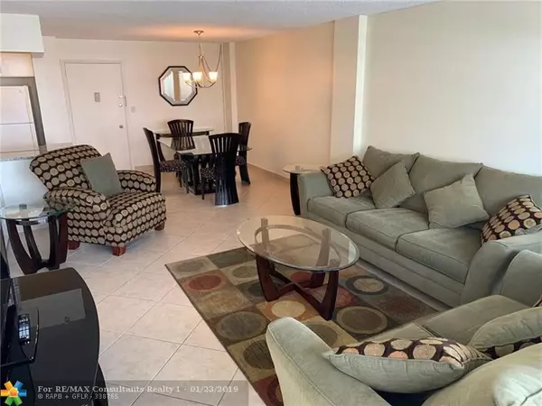 Pompano Beach, FL 33062,305 N Pompano Beach Blvd  #305