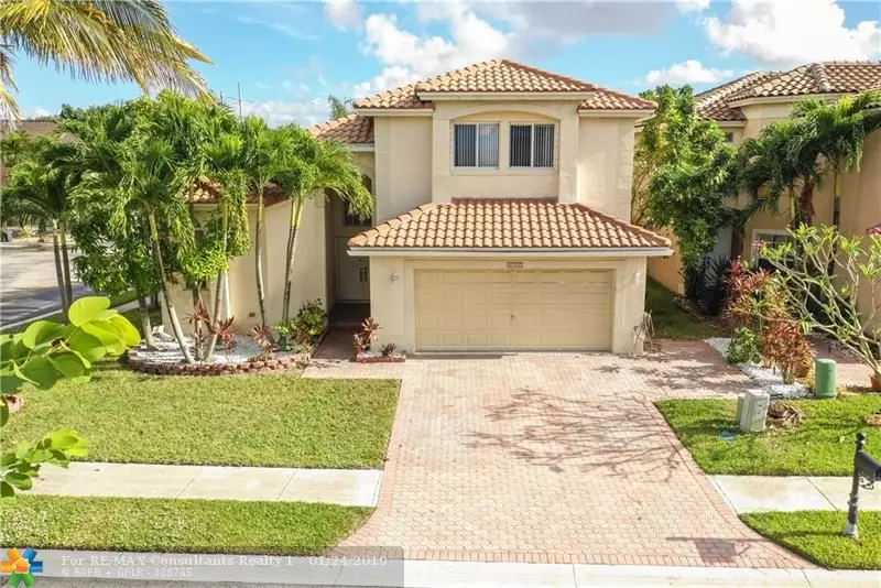 4765 NW 122nd Dr, Coral Springs, FL 33076