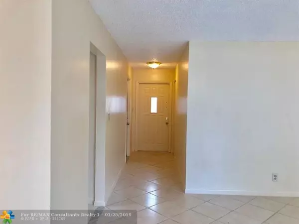 North Lauderdale, FL 33068,8231 SW 4th St