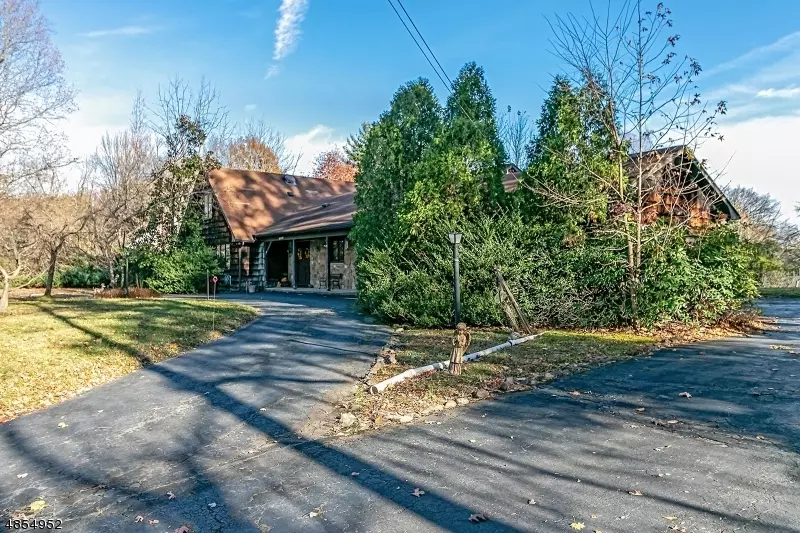 1221 LENAPE WAY, Scotch Plains Twp., NJ 07076