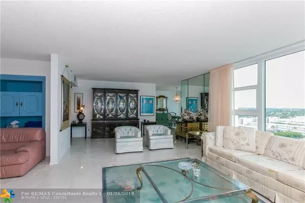 Lauderdale By The Sea, FL 33062,1620 S Ocean Blvd  #12A