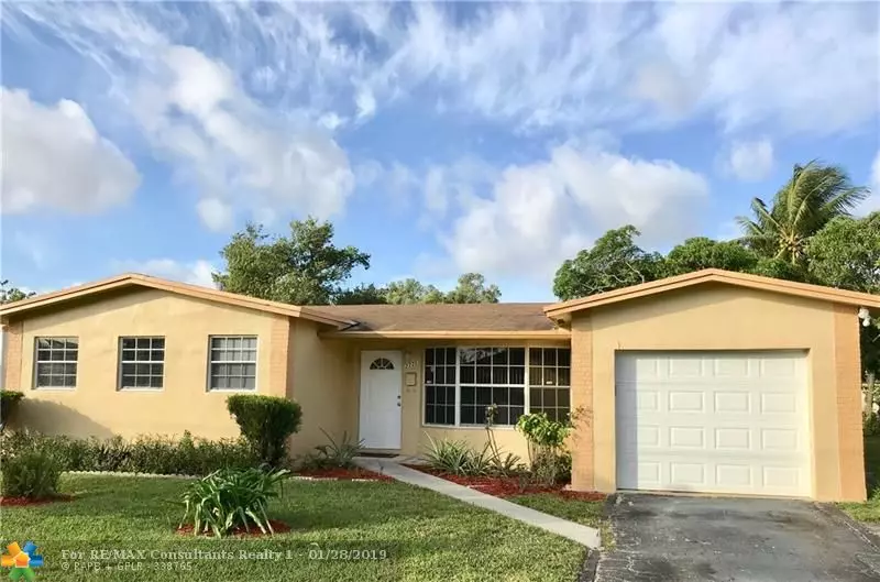 2221 NW 46th Ave, Lauderhill, FL 33313