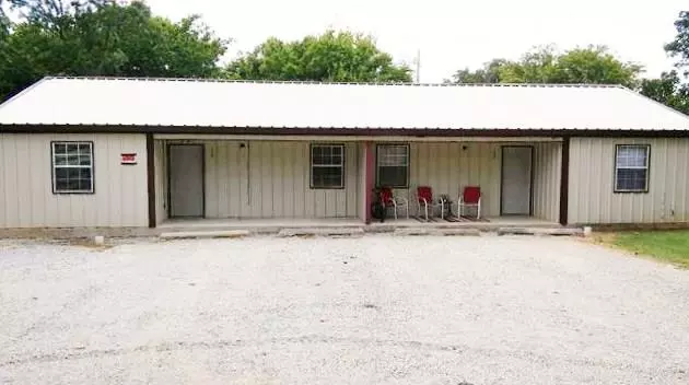 1418 W 2nd, Sulphur, OK 73086