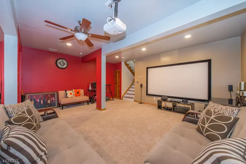 15B MARY ST #B, Hawthorne Boro, NJ 07506
