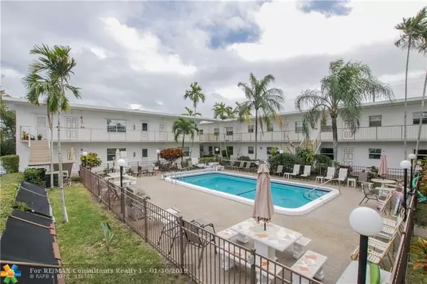 2240 Johnson St  #204,  Hollywood,  FL 33020
