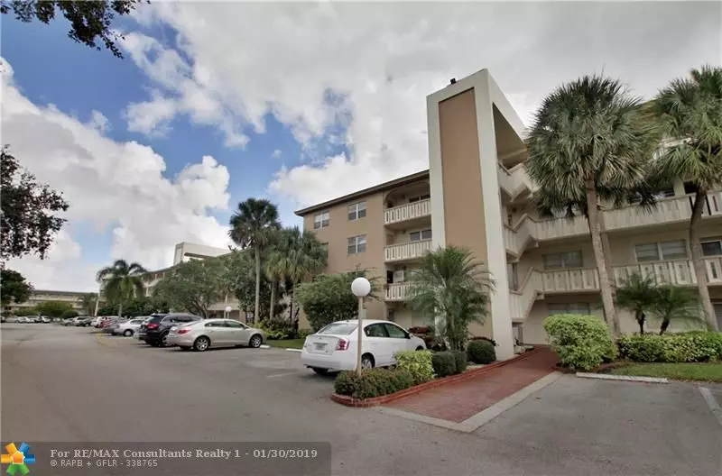 Coconut Creek, FL 33066,3003 Portofino Isle  #B2