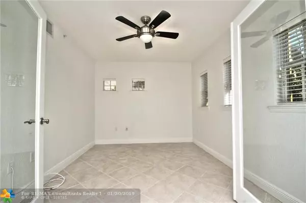 Fort Lauderdale, FL 33301,522 NE 7th Avenue  #2