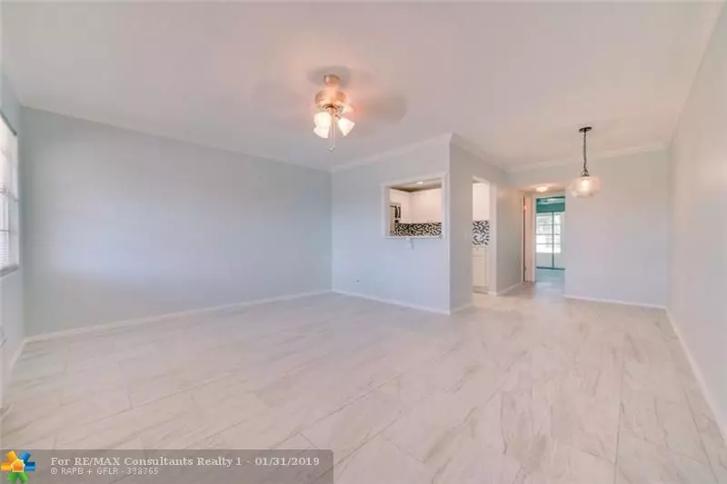 Deerfield Beach, FL 33442,162 Ventnor J  #162