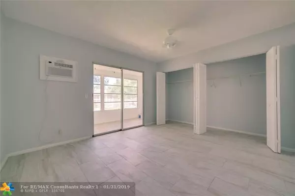 Deerfield Beach, FL 33442,162 Ventnor J  #162