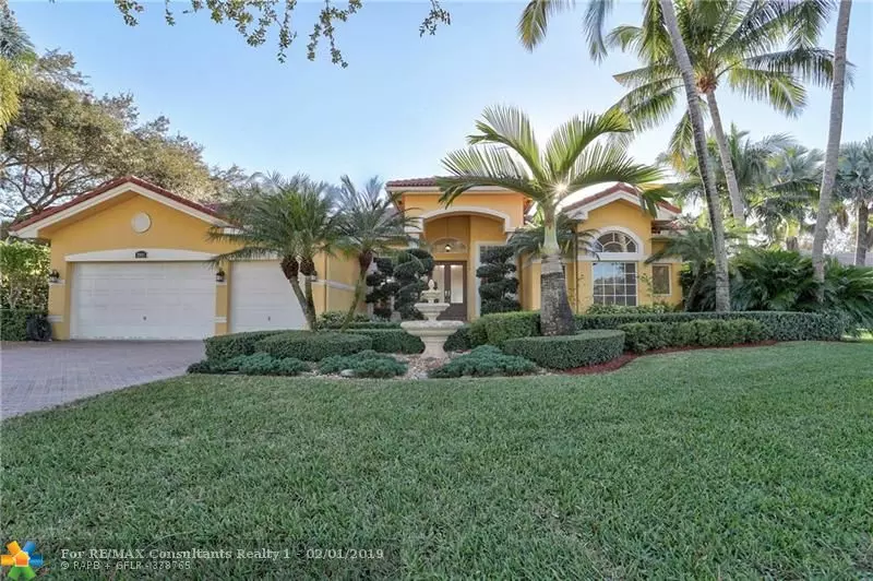 2843 E Lake Vista Cir, Davie, FL 33328