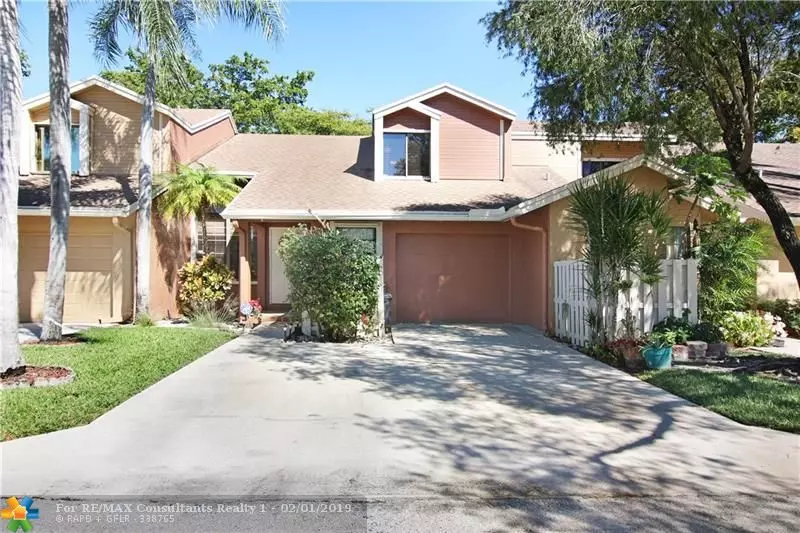 Boca Raton, FL 33428,22304 Thousand Pines Ln