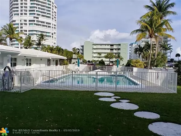 Lauderdale By The Sea, FL 33062,1751 S Ocean Blvd  #109W