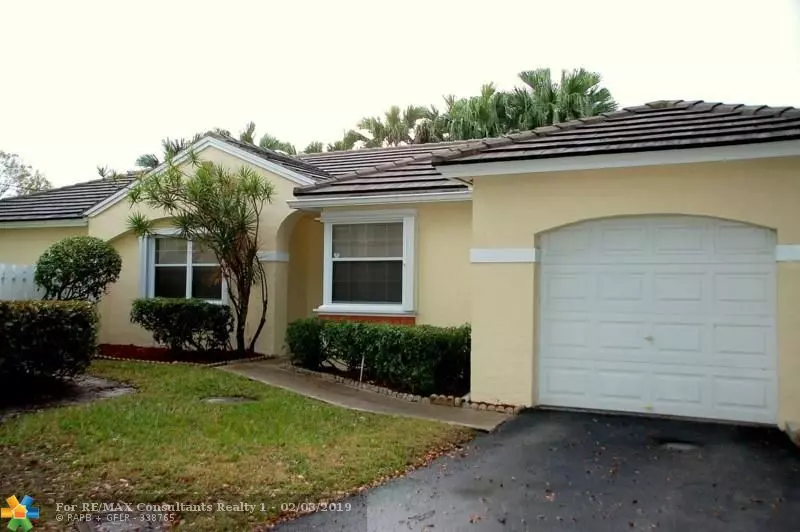 813 NW 98th Ave, Plantation, FL 33324