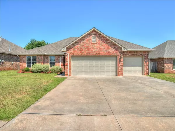 1200 Summer Hill Drive, Moore, OK 73160