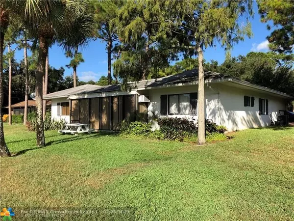 Boynton Beach, FL 33436,7641 Greenlake Way