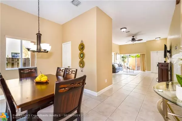 Coral Springs, FL 33065,4274 NW 114th Terrace  #4274