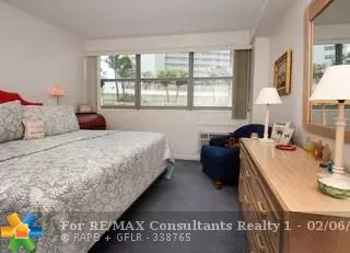 Fort Lauderdale, FL 33316,1920 S Ocean Dr  #103