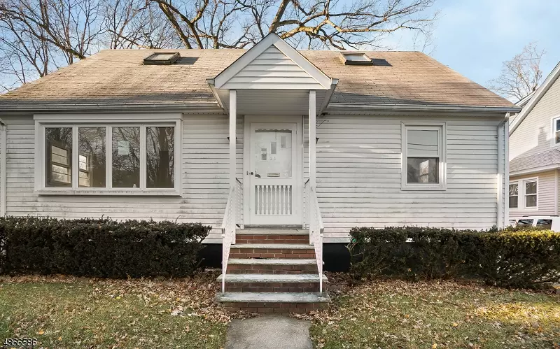 24 ORCHARD SQ, Caldwell Boro Twp., NJ 07006