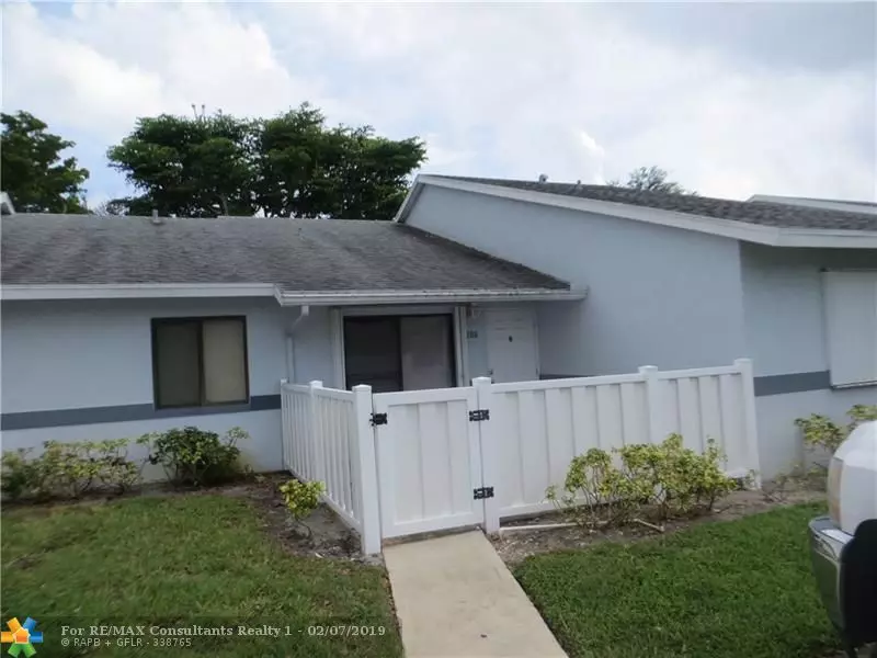 West Palm Beach, FL 33415,2641 W Gately Dr W  #206