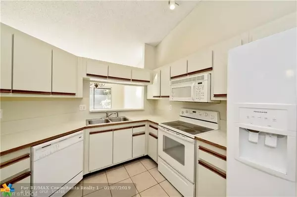 Deerfield Beach, FL 33442,1946 Discovery Cir E.  #1946