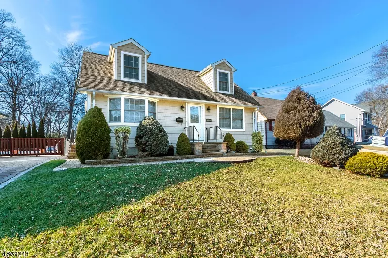 1120 GRESLIN TER, Rahway City, NJ 07065
