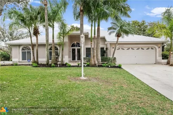 5450 NW 38th Ter, Coconut Creek, FL 33073